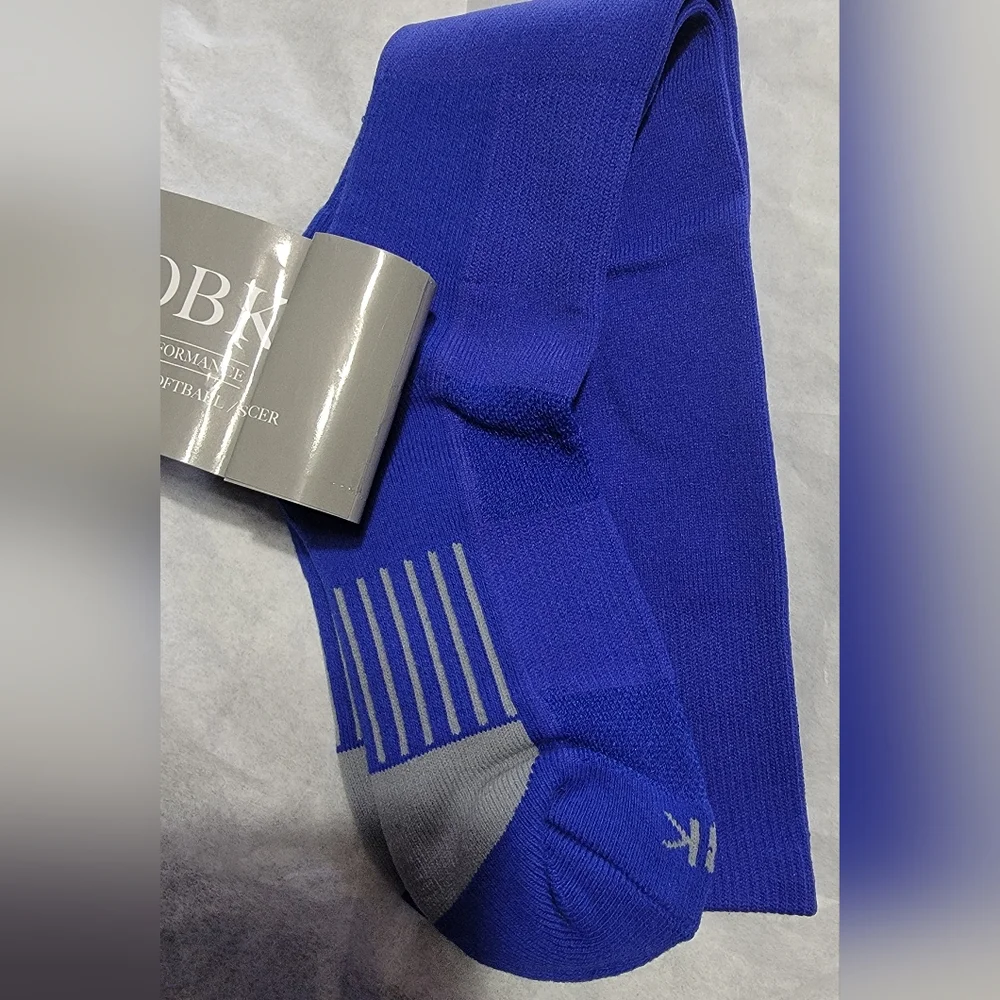 🍎 Nwt 2 Performance Socks Baseball Soccer Softball Football Sweat-absorbing